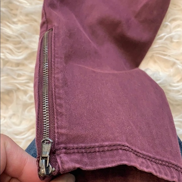 Forever 21 skinny maroon jeans - Picture 5 of 7